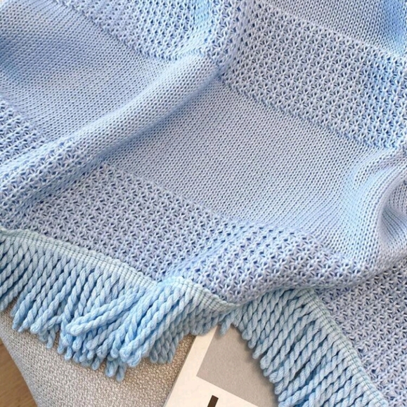 Franclia Textured Shell Trim Fringed Hem Sleeveless Knit Top, Sky Blue - Picture 6 of 6